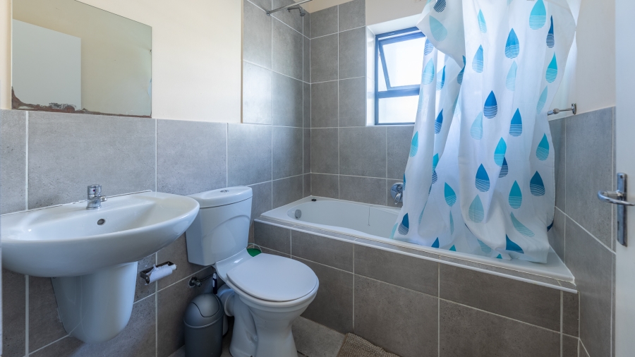 2 Bedroom Property for Sale in Parklands Western Cape